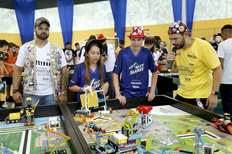 Cinco equipes de robótica de Santa Catarina se classificam para etapa  nacional do Torneio FLL - Agência de Notícias da Indústria